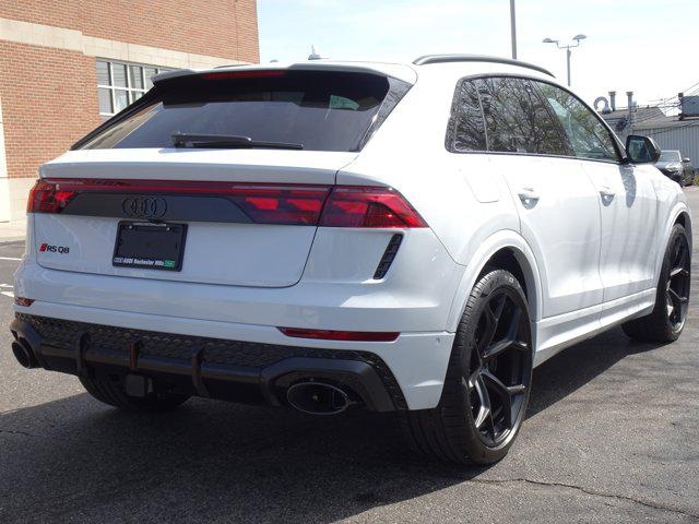 2026 Audi RS Q8 SUV performance