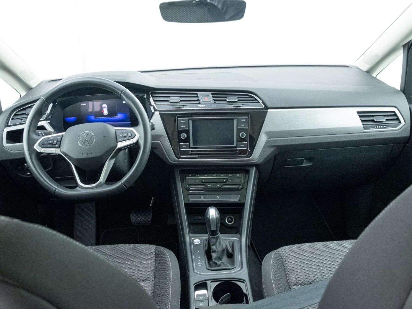 Volkswagen Touran – Bild 13