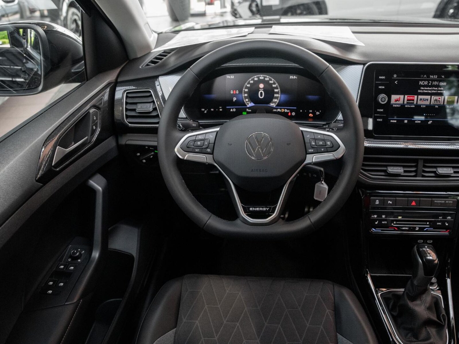 Volkswagen T-Cross – Bild 13