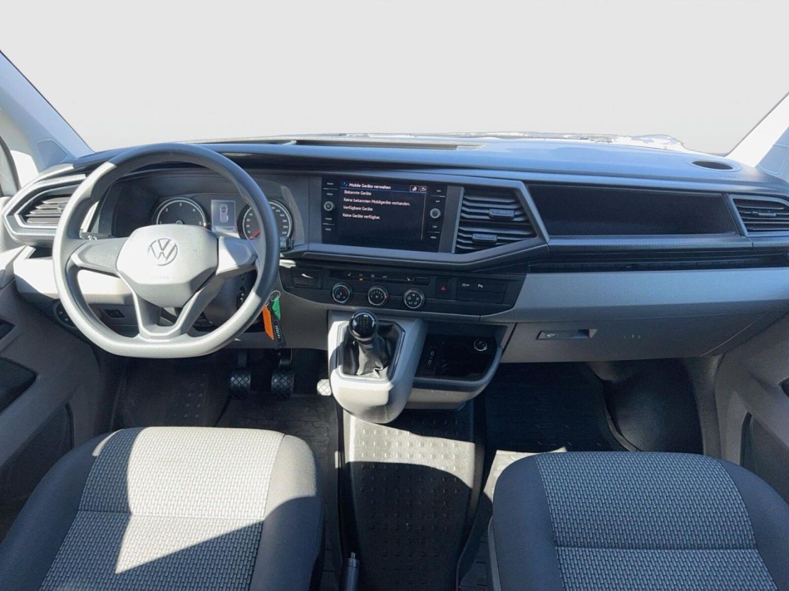 Volkswagen T6.1 Transporter Kasten kurzer Radstand – Bild 11