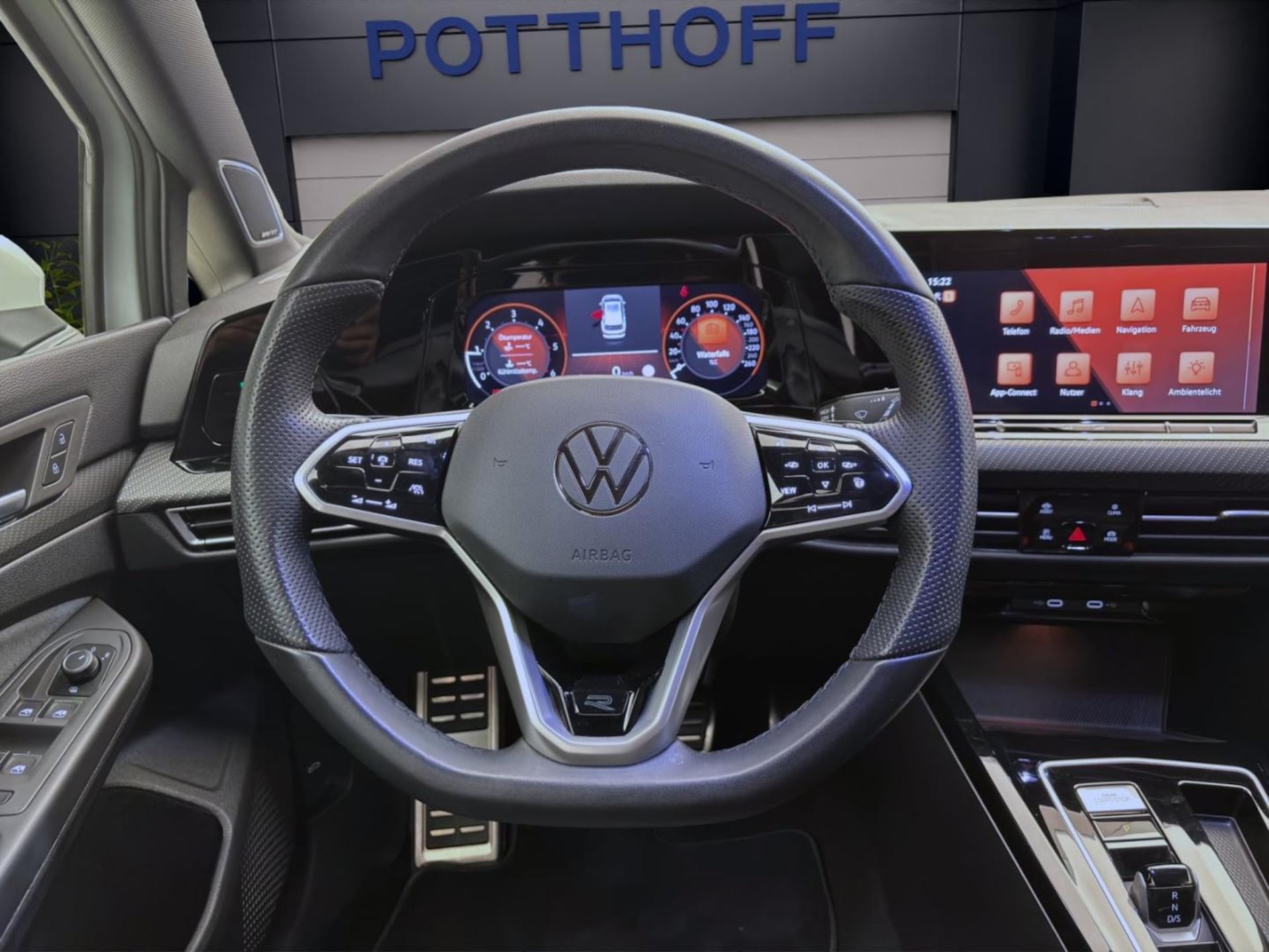 Volkswagen Golf Variant R-Line