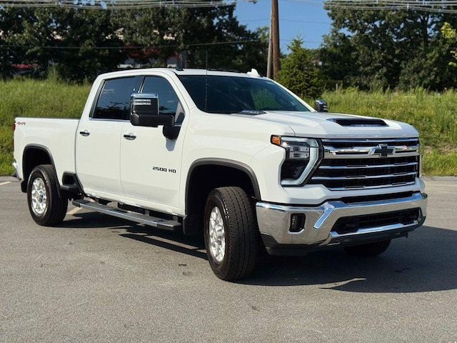 2024 Chevrolet Silverado 2500HD LTZ - Photo 8