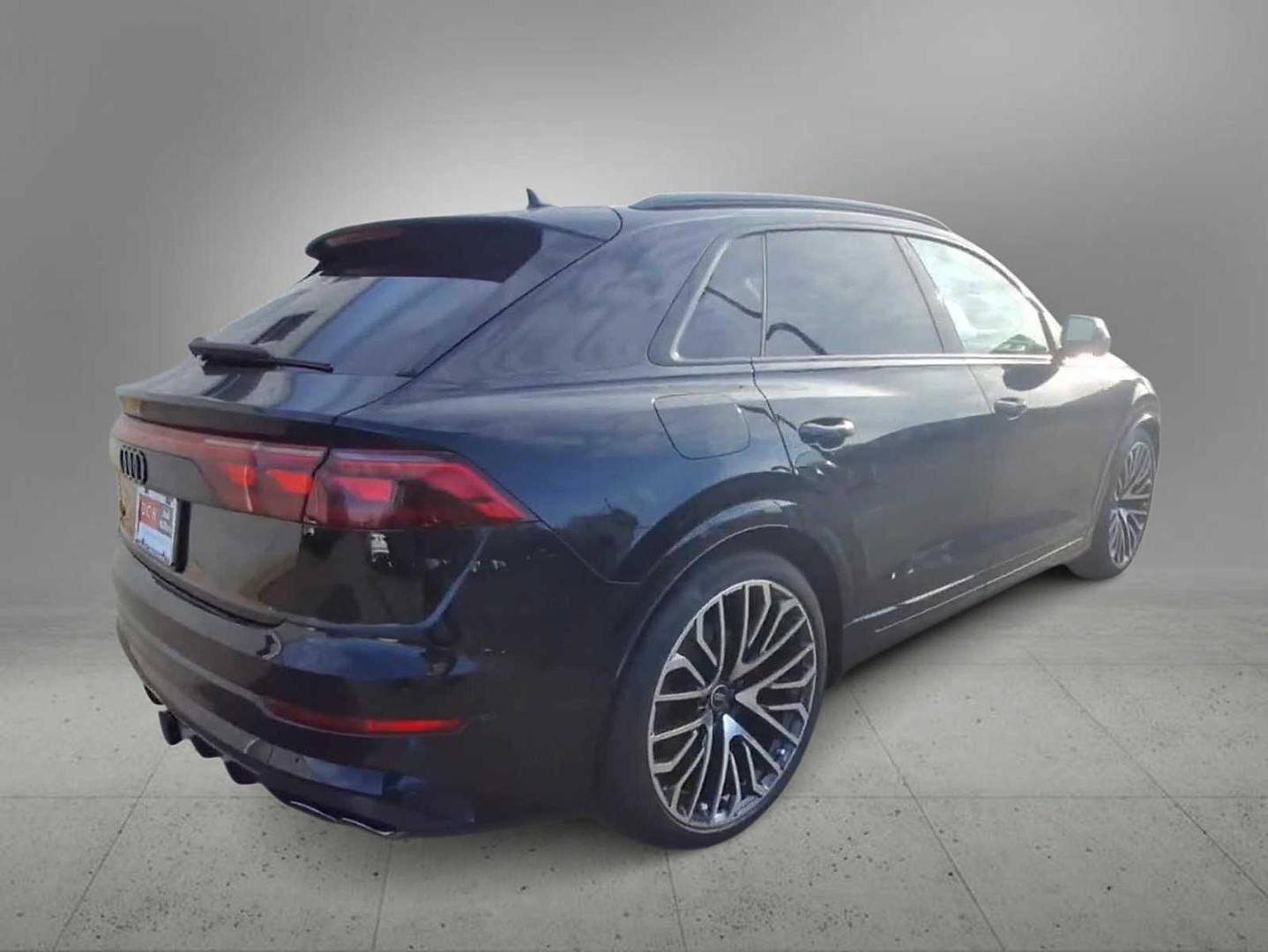 2026 Audi SQ8 Prestige - Photo 8