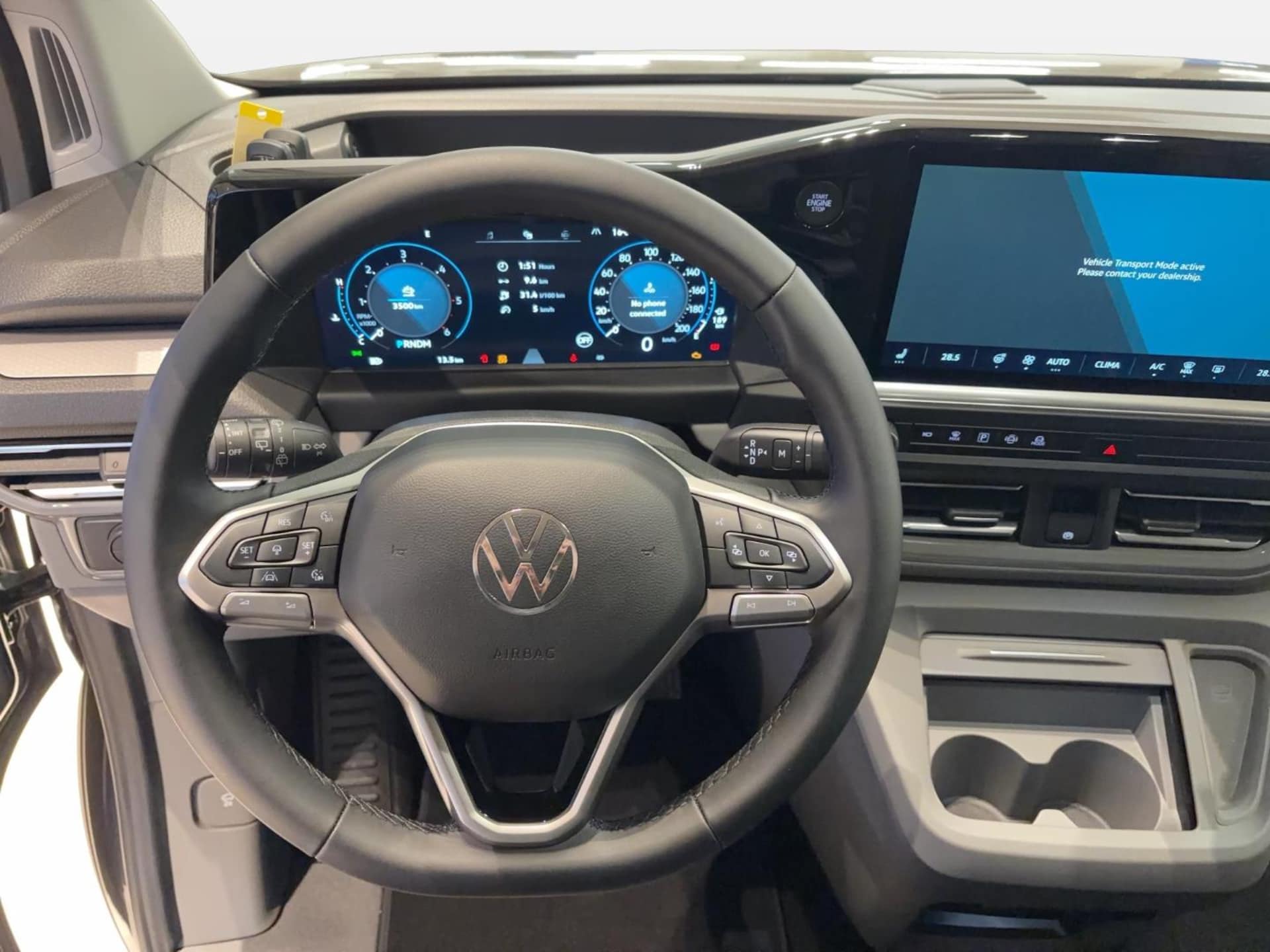 Volkswagen Caravelle Style
