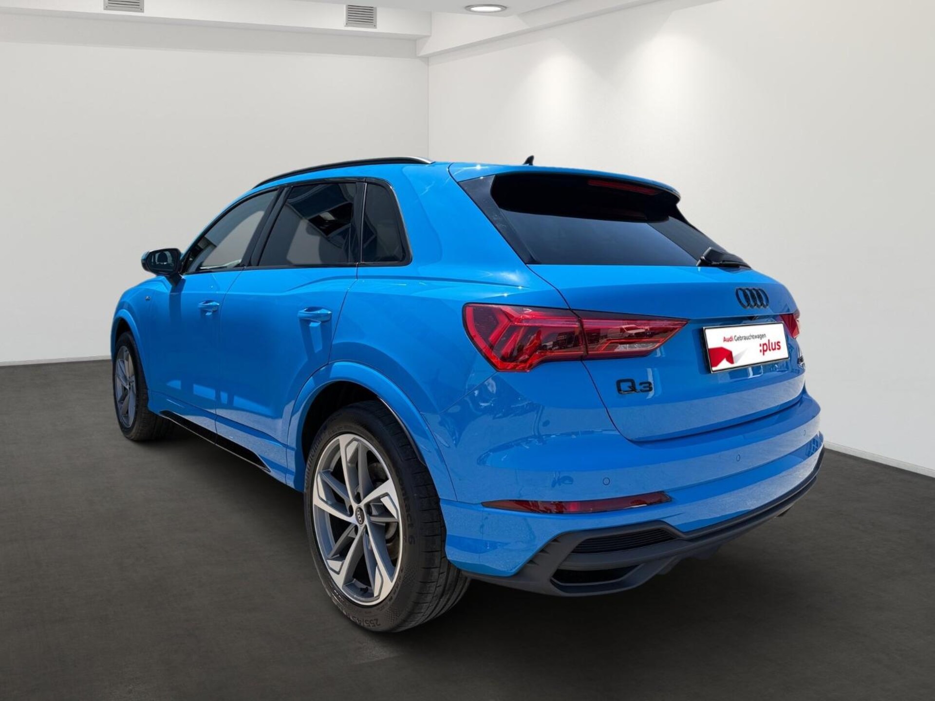 Audi Q3 SUV S line