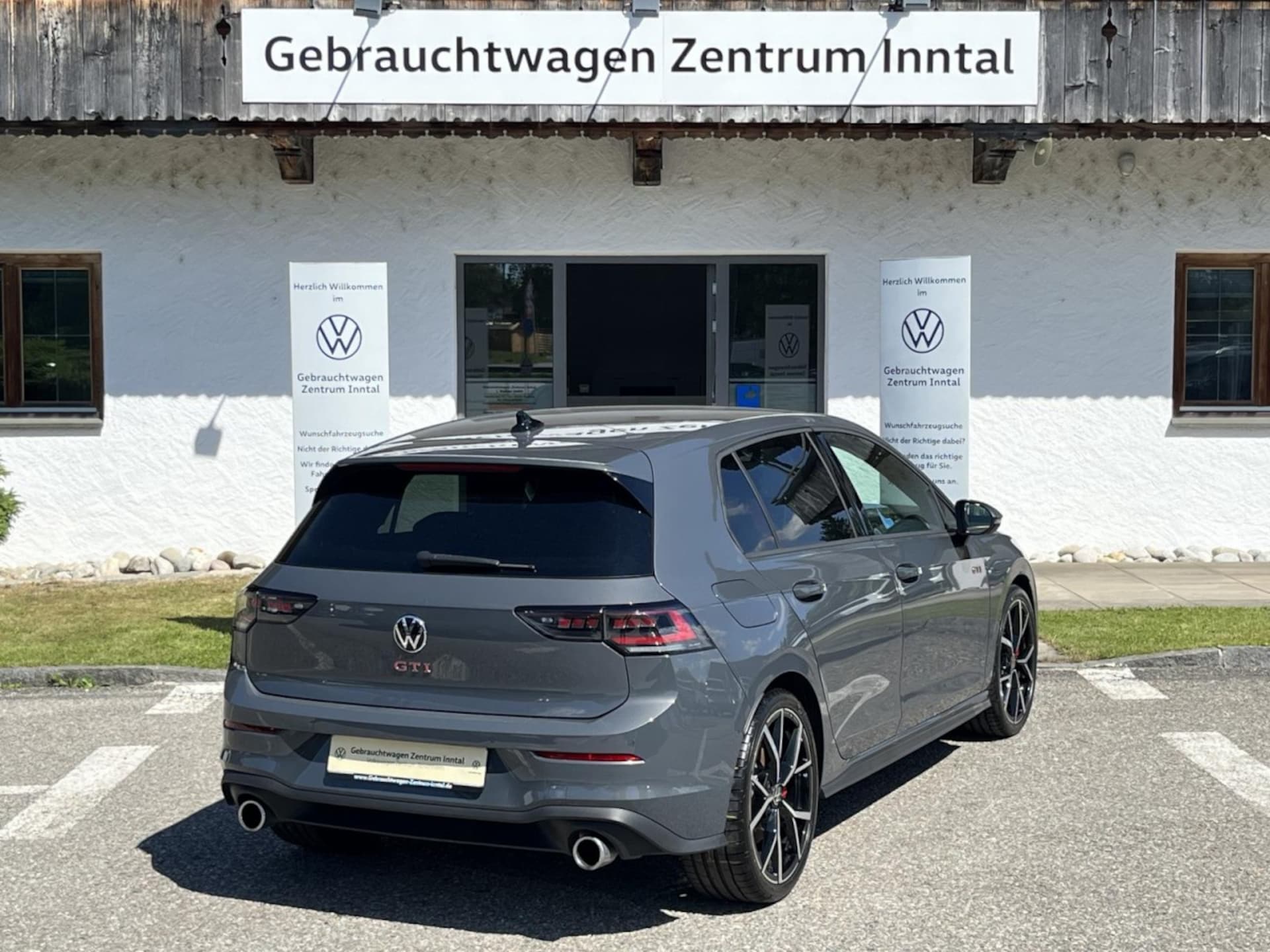 Volkswagen Golf GTI