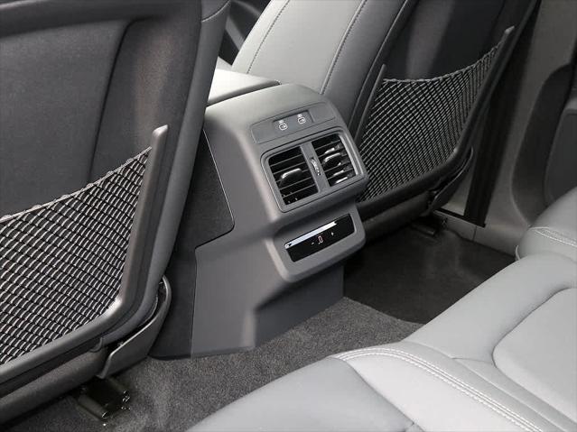 2025 AUDI Q5 - Image 15
