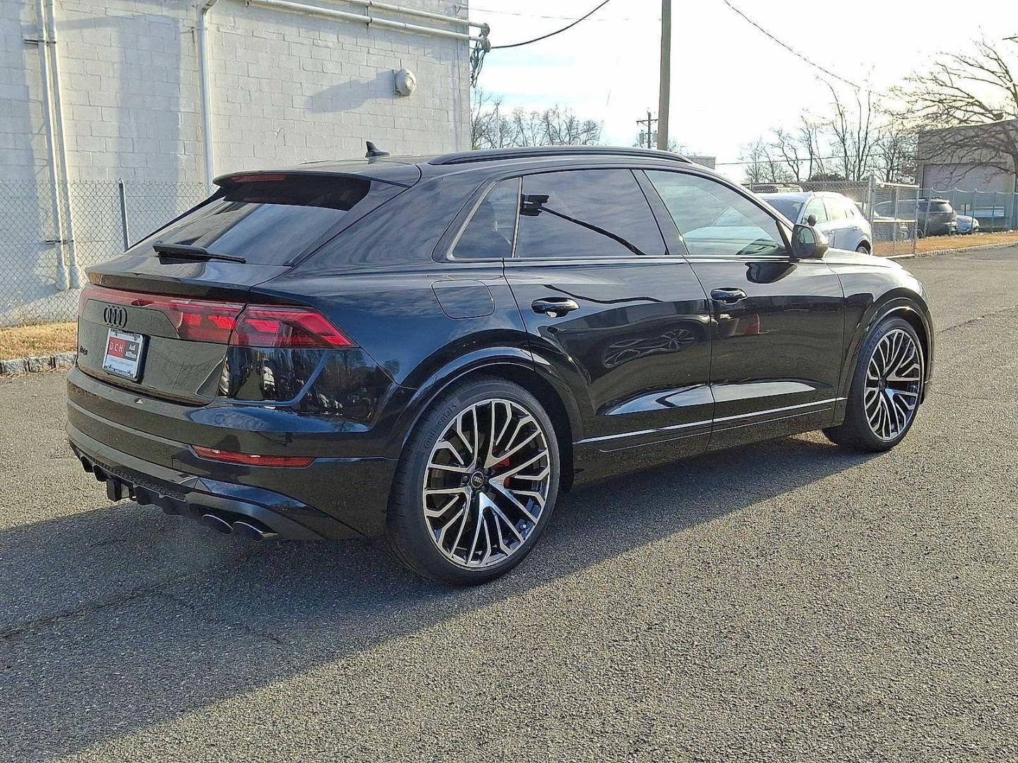 2026 Audi SQ8 Prestige - Photo 11