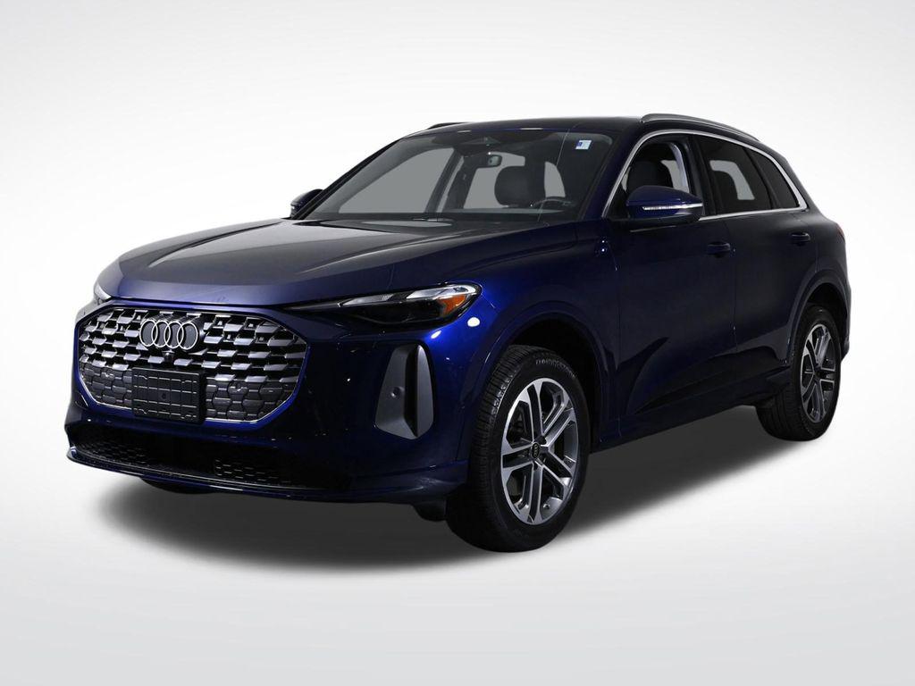 2025 Audi Q5 40 Premium's photo