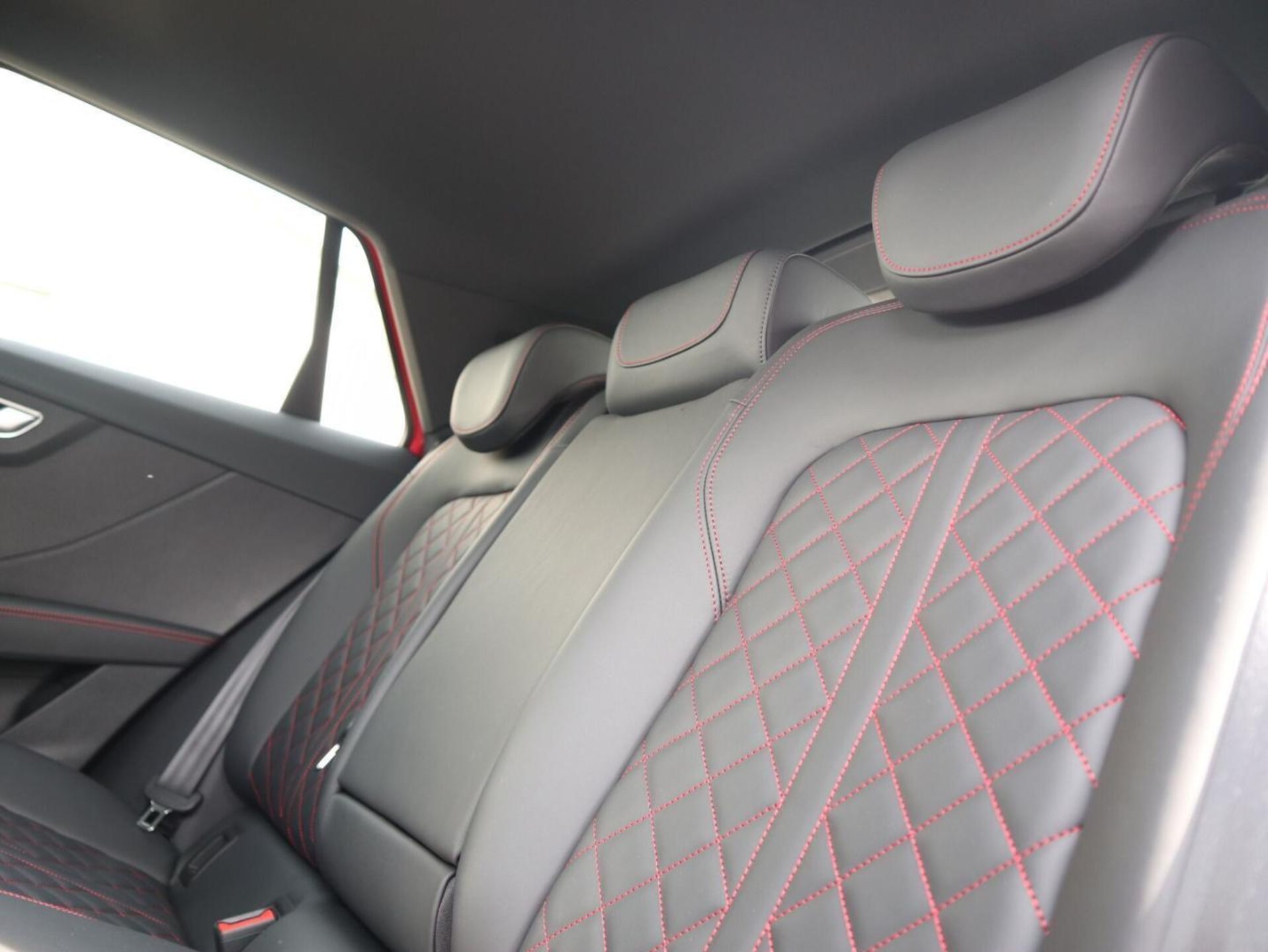 Audi Q2 S line