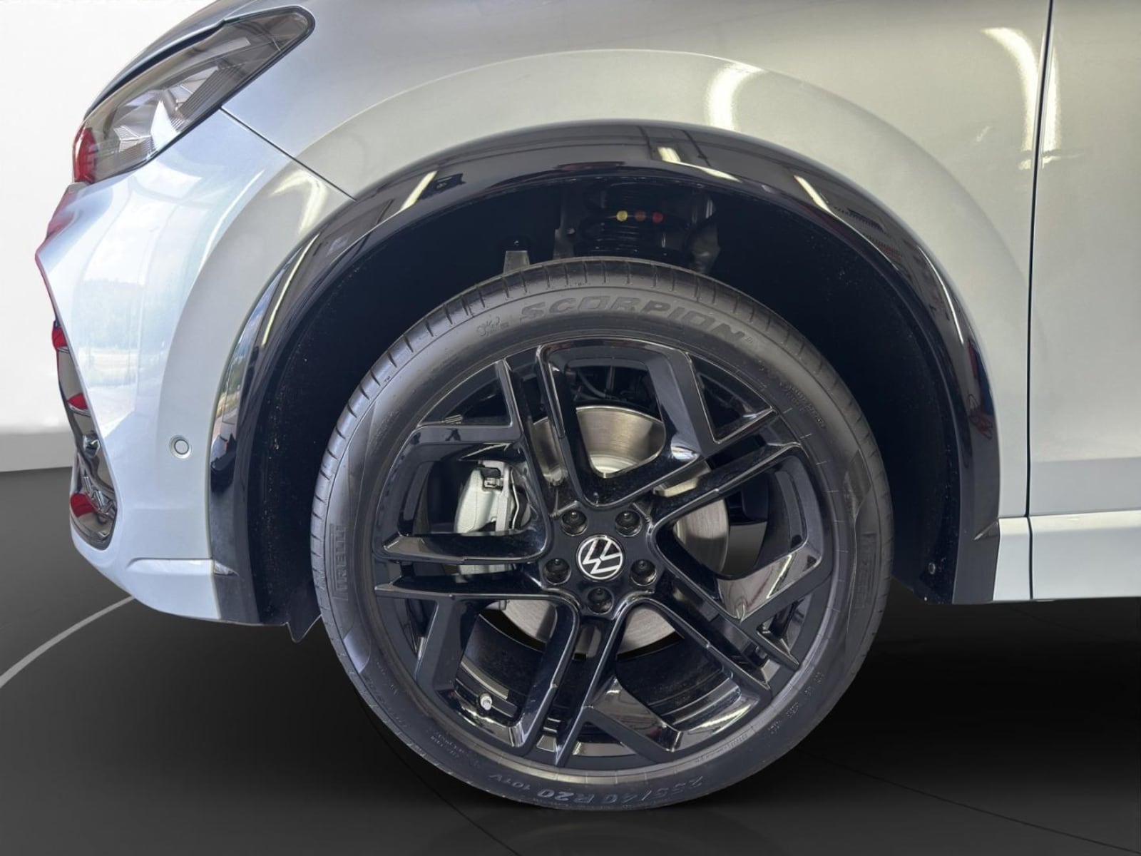 Volkswagen Tiguan – Bild 9