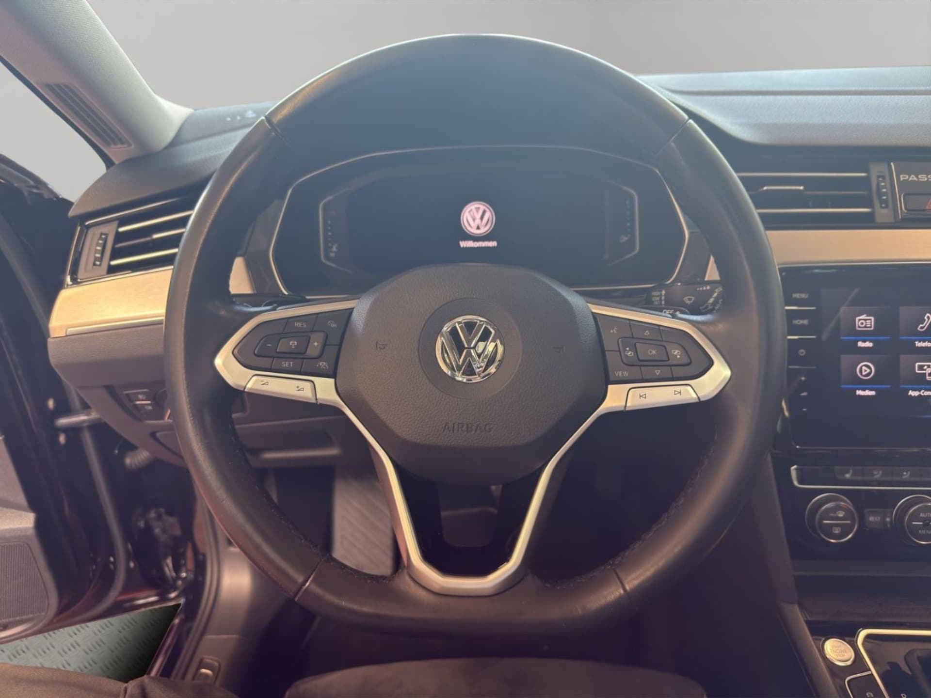 Volkswagen Passat Variant Elegance