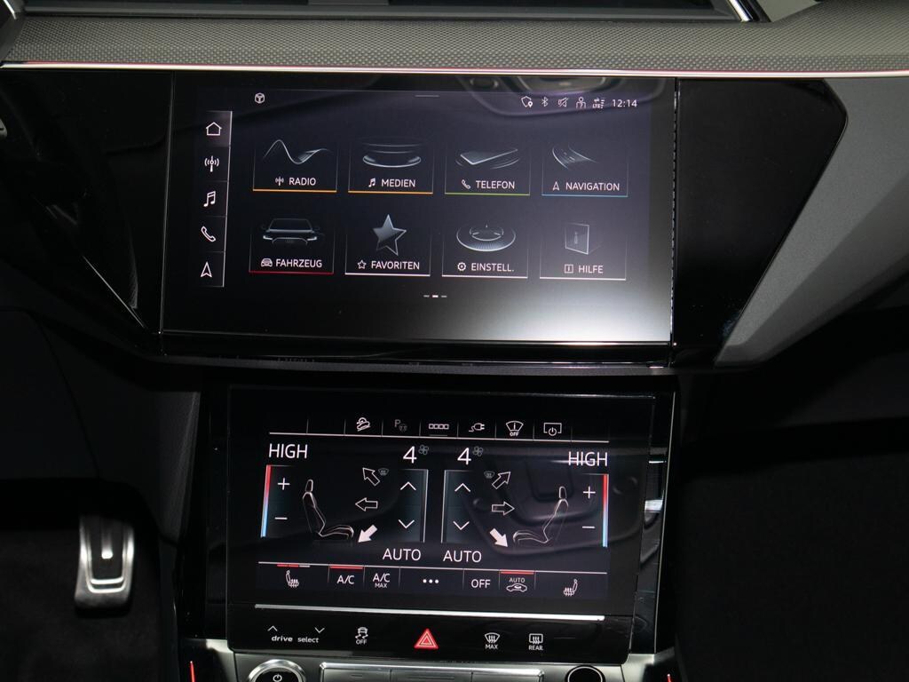 Image about Audi Q8 e-tron S line 55 e-tron quattro