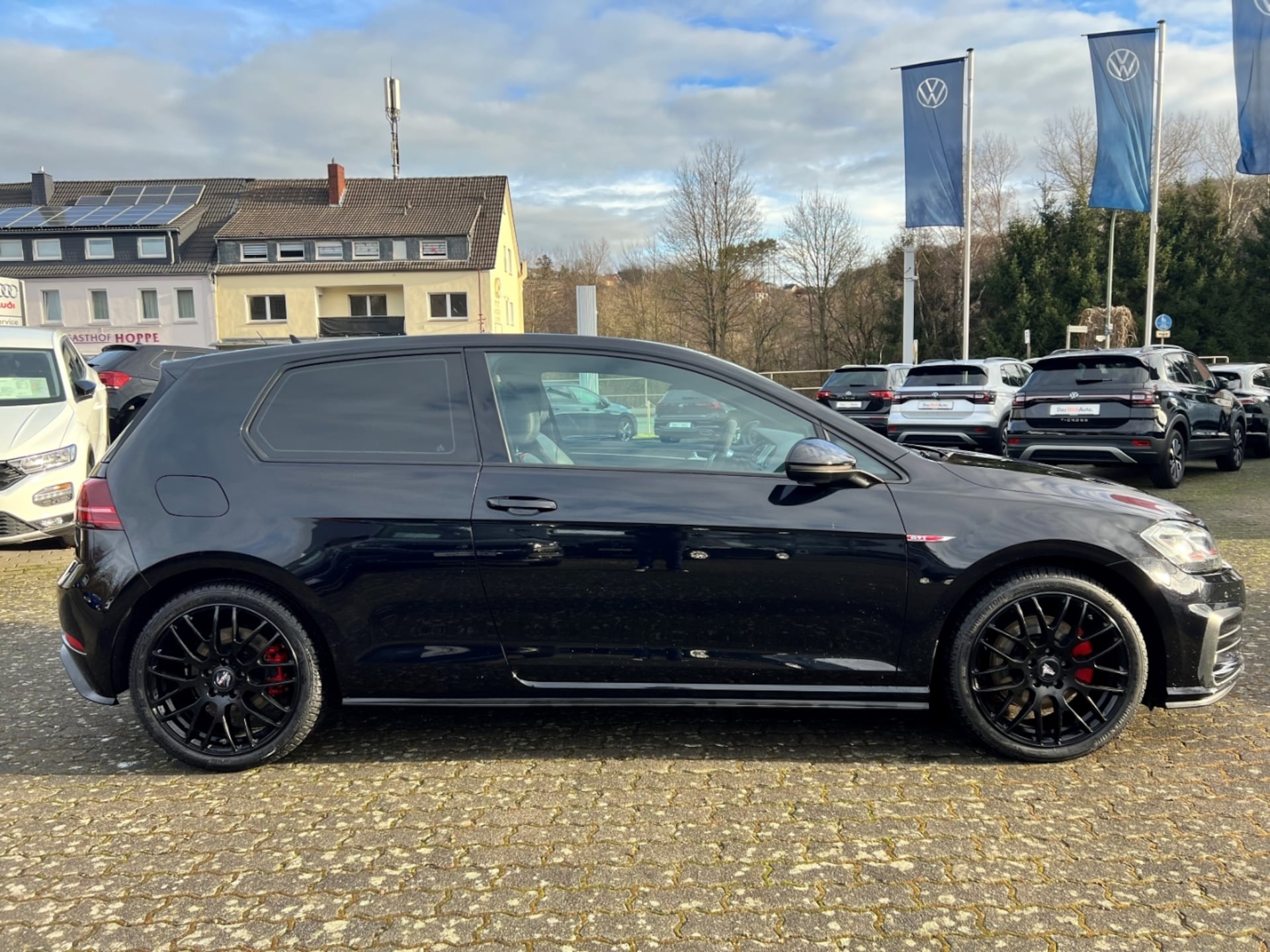 Volkswagen Golf GTI