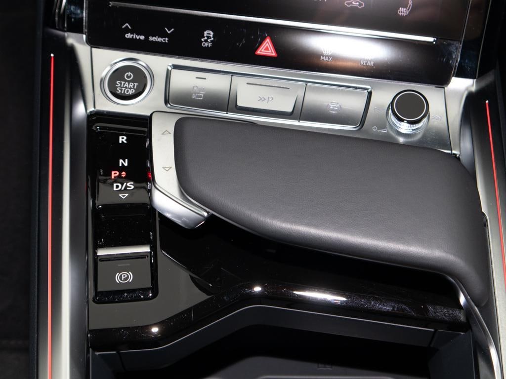 Image about Audi Q8 e-tron S line 55 e-tron quattro