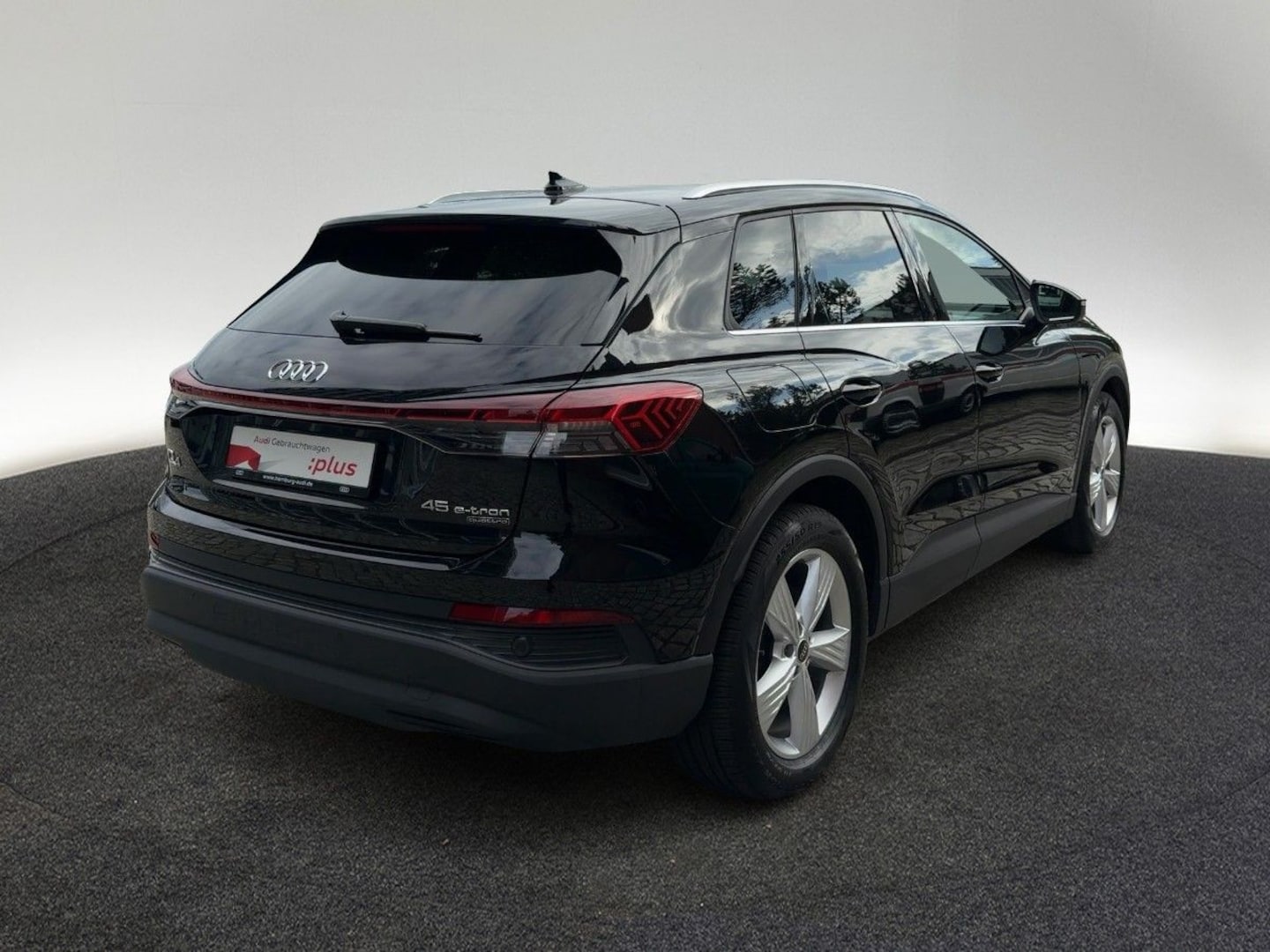 Bild über Audi Q4 e-tron 45 e-tron quattro - für weitere Informationen kontaktieren Sie den Audi Partner