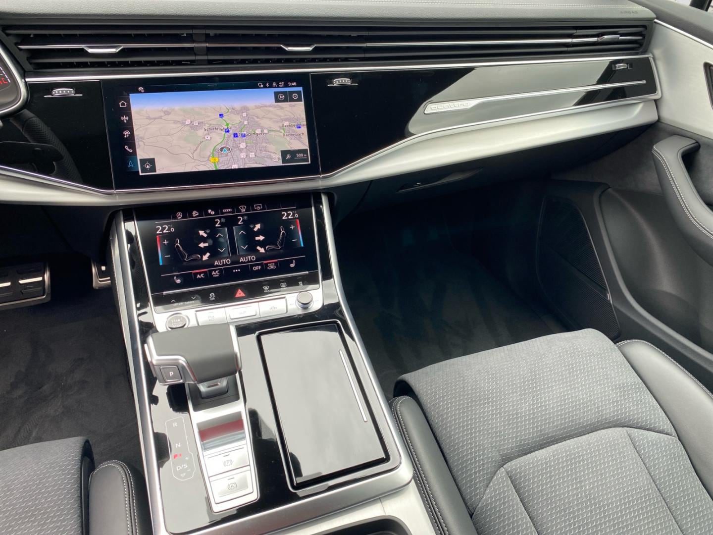 Bild über Audi Q7 SUV S line business TDI quattro 210 kW tiptronic - für weitere Informationen kontaktieren Sie den Audi Partner