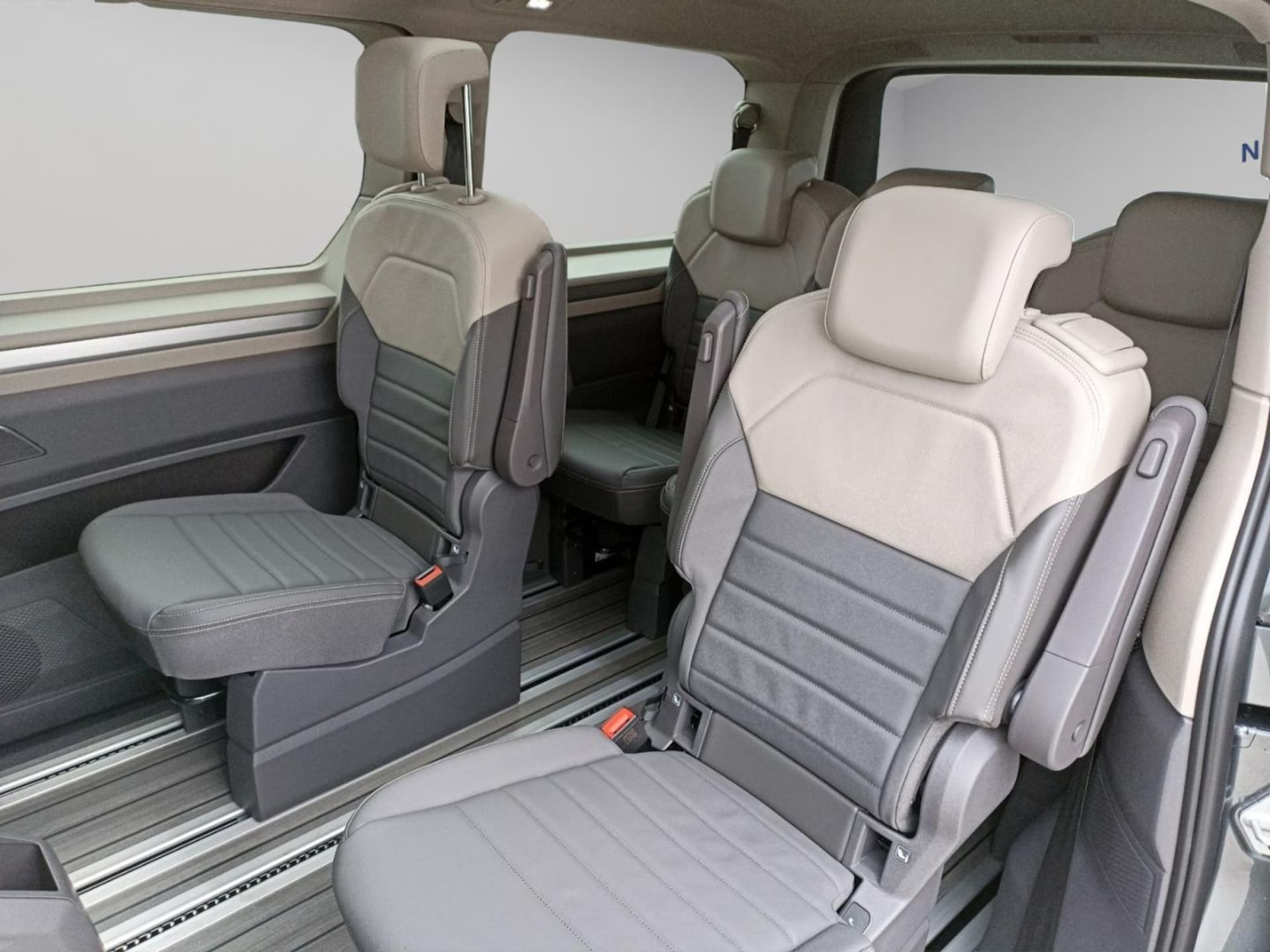 Volkswagen Multivan Langversion Style
