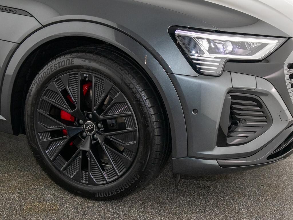 Image about Audi Q8 e-tron S line 55 e-tron quattro