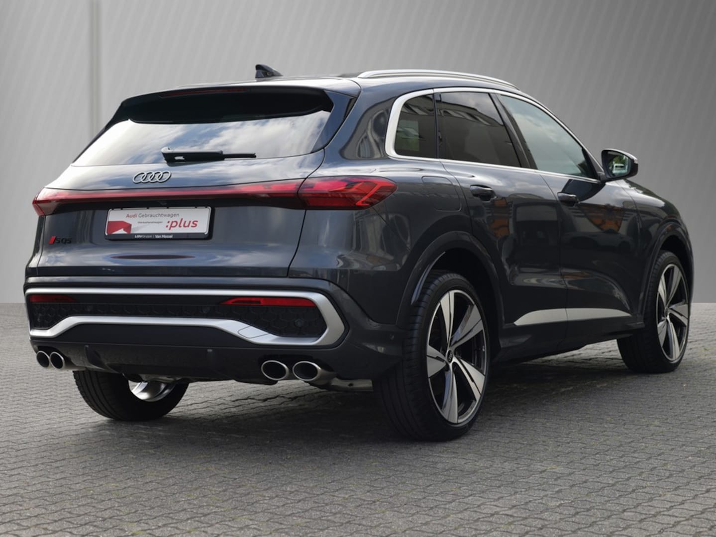 Bild über Audi SQ5 SUV TFSI 270 kW S tronic - für weitere Informationen kontaktieren Sie den Audi Partner