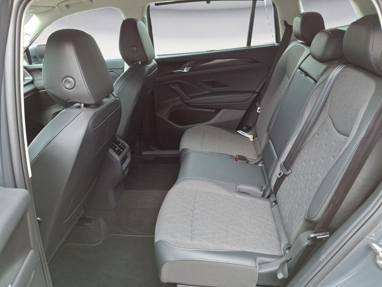 Volkswagen Tayron – Bild 14