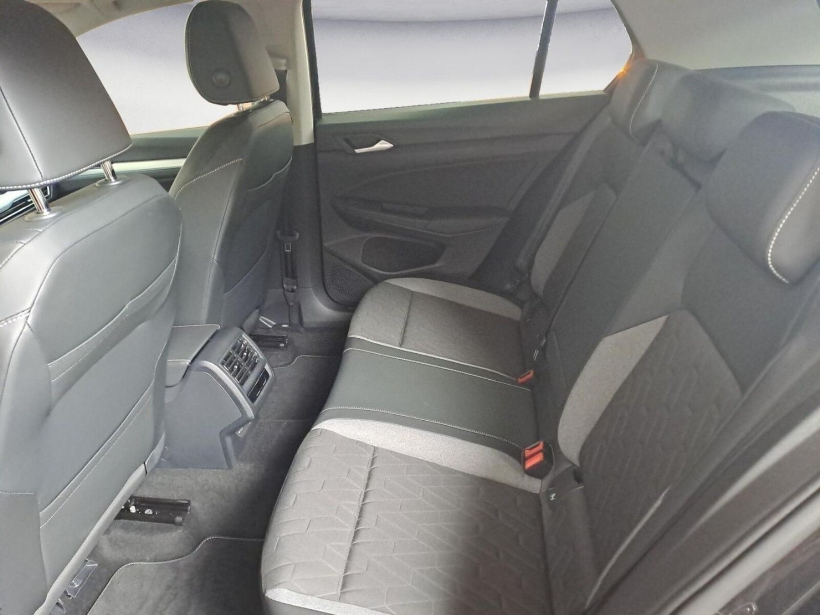 Volkswagen Golf – Bild 14