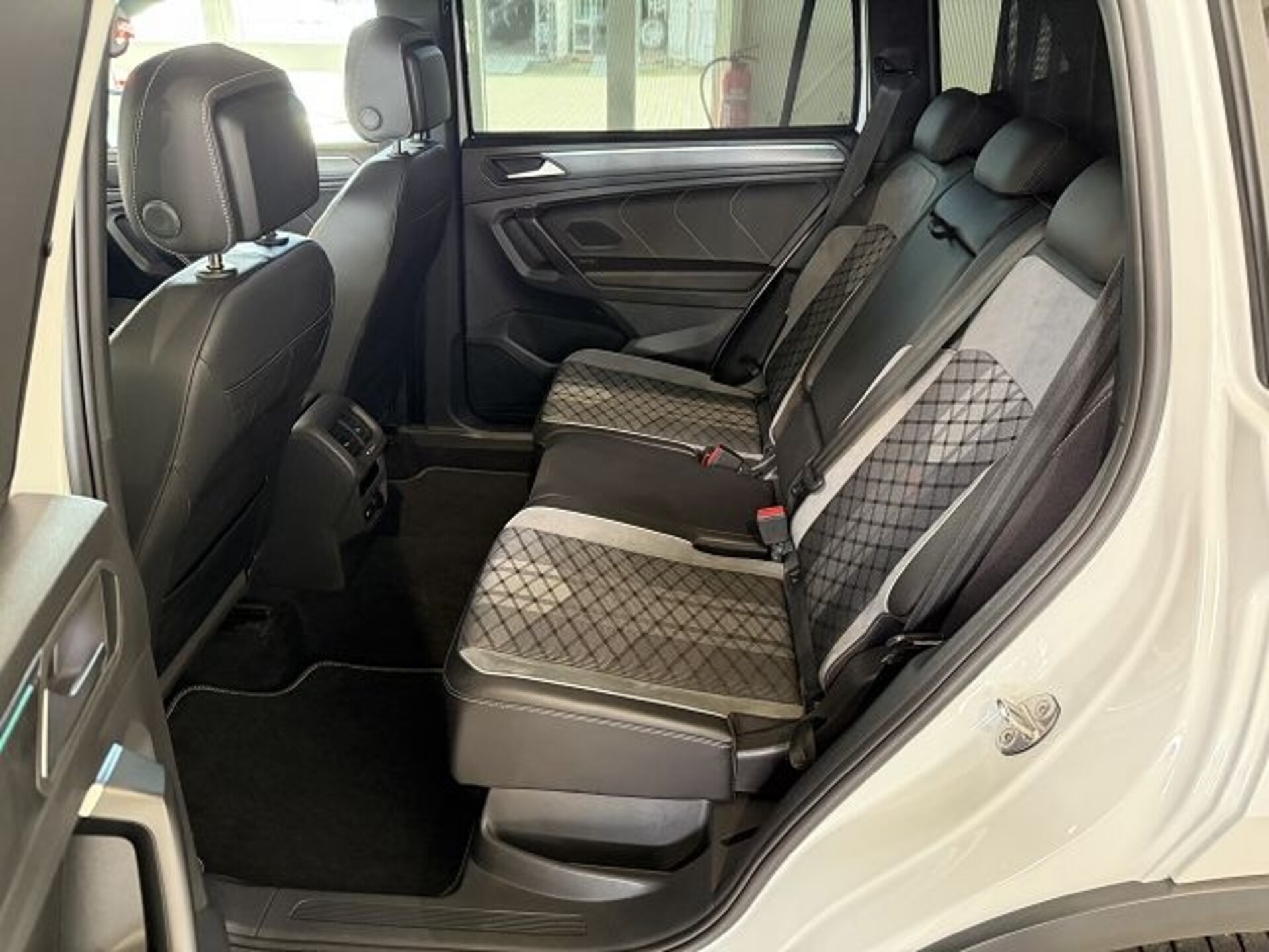 Volkswagen Tiguan Allspace R-Line