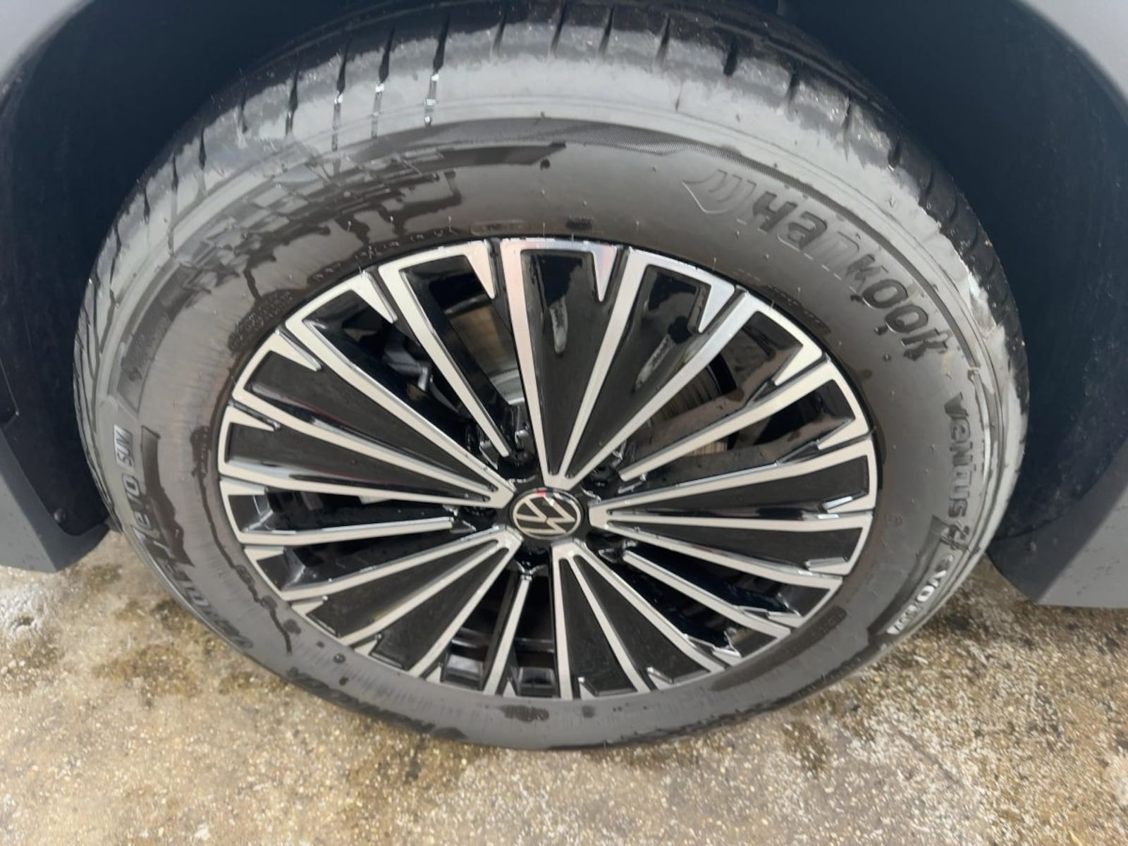 Volkswagen Tiguan – Bild 11