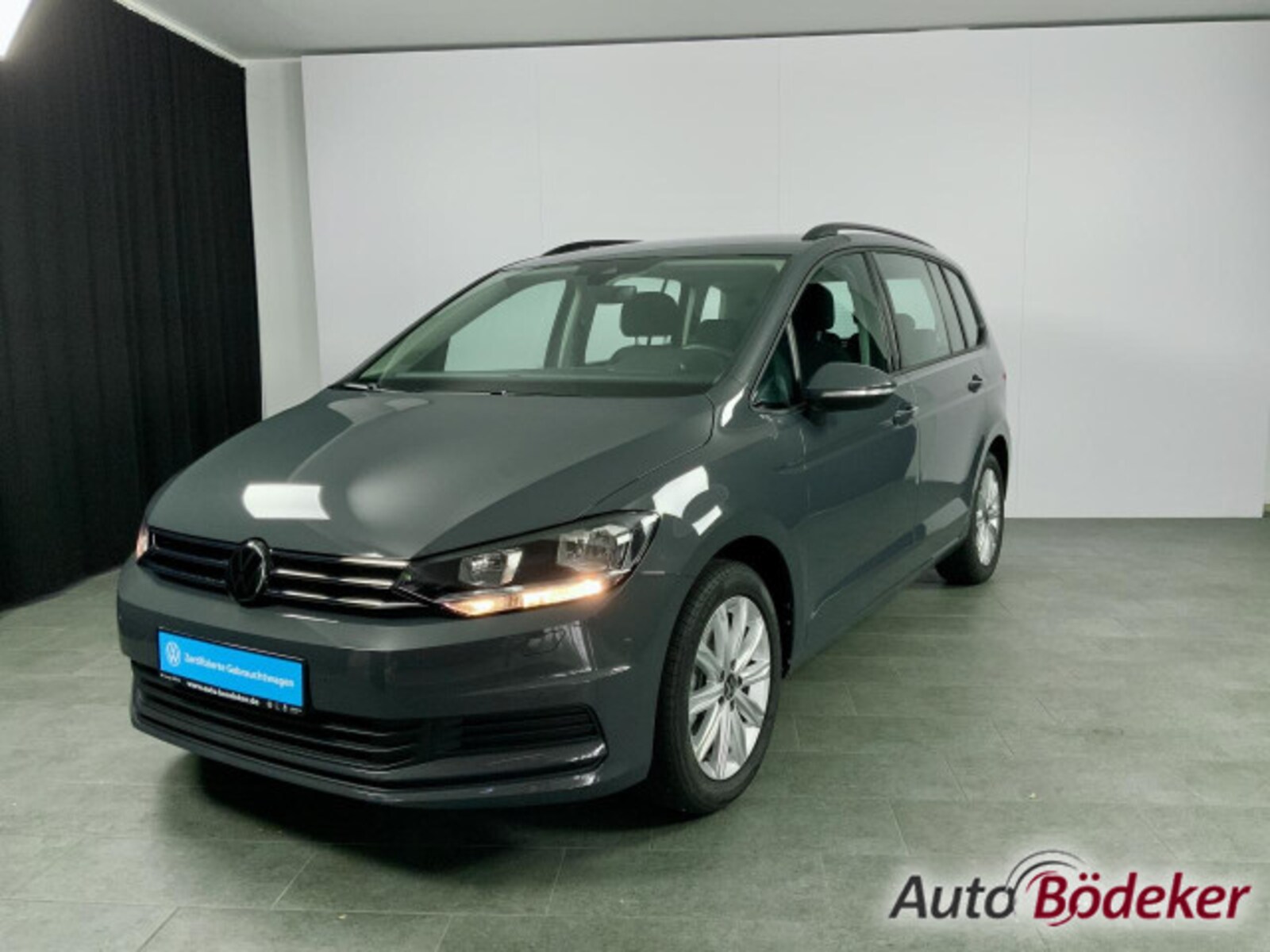 Volkswagen Touran – Bild 2