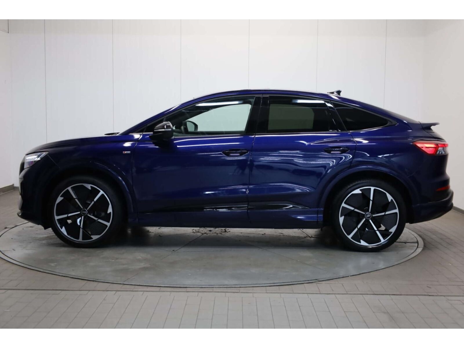 Audi Q4 Sportback e-tron – Bild 5