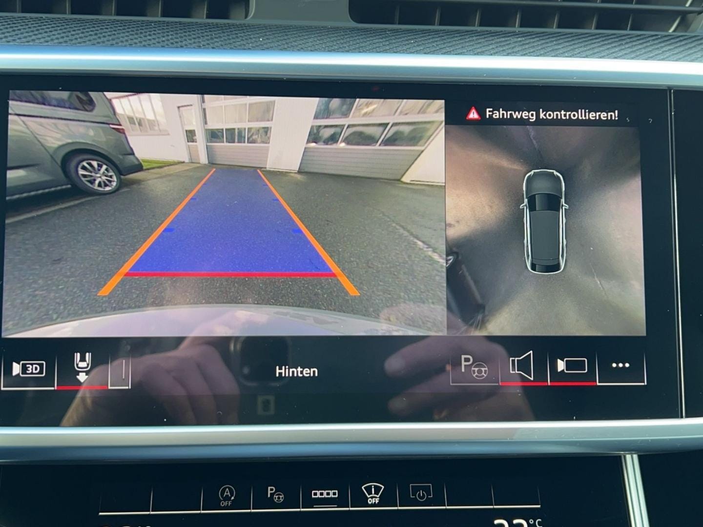 Bild über Audi RS 6 Avant performance quattro tiptronic - für weitere Informationen kontaktieren Sie den Audi Partner