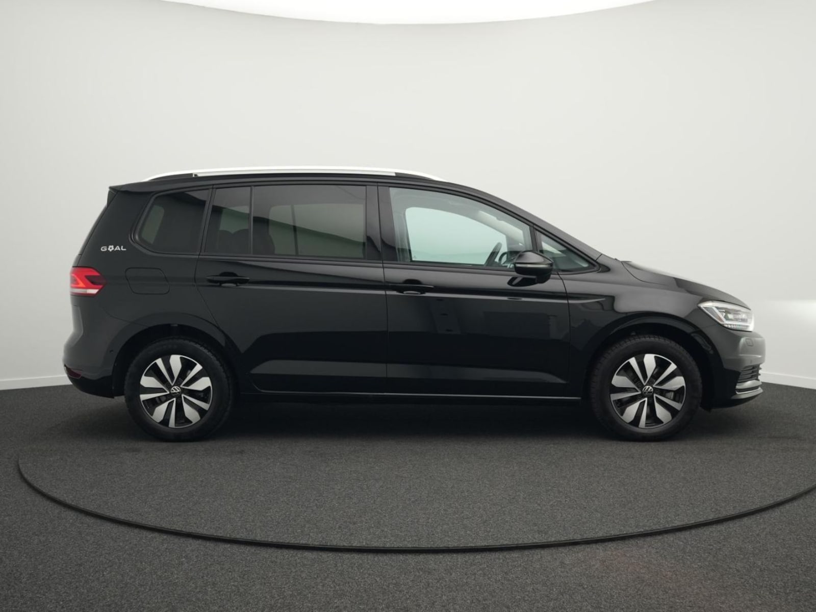 Volkswagen Touran – Bild 12