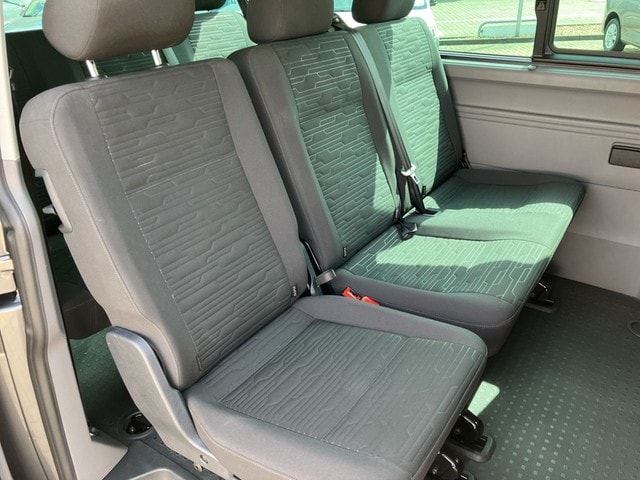 Volkswagen T6.1 Caravelle larger
