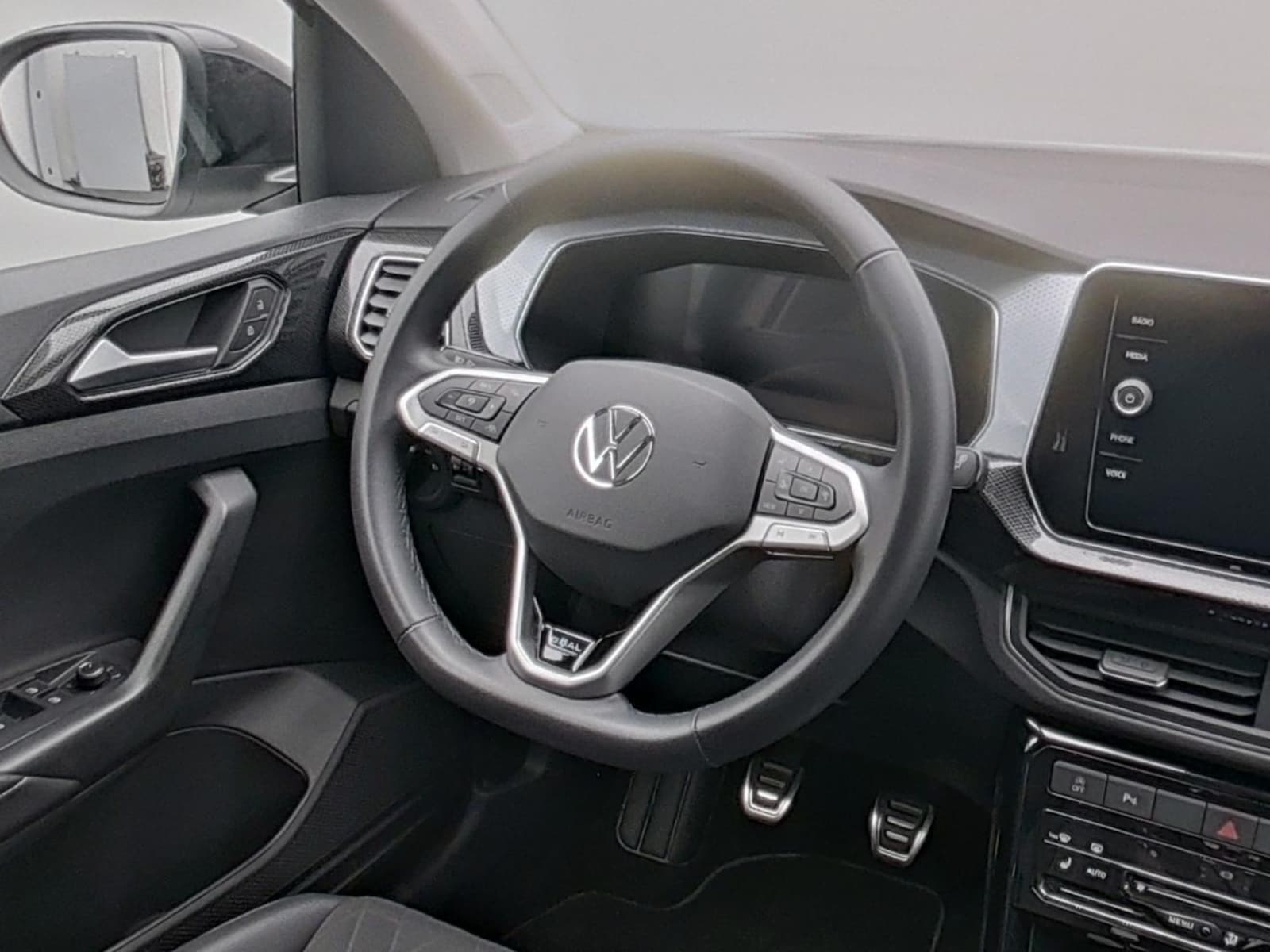 Volkswagen T-Cross – Bild 13