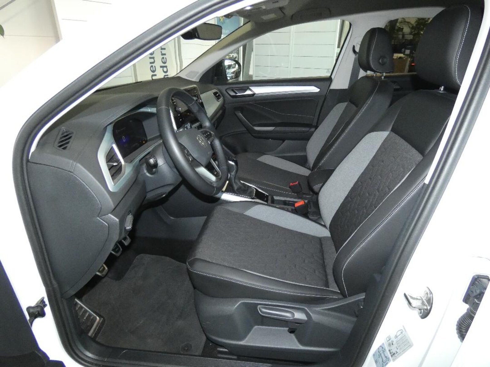 Volkswagen T-Roc – Bild 8
