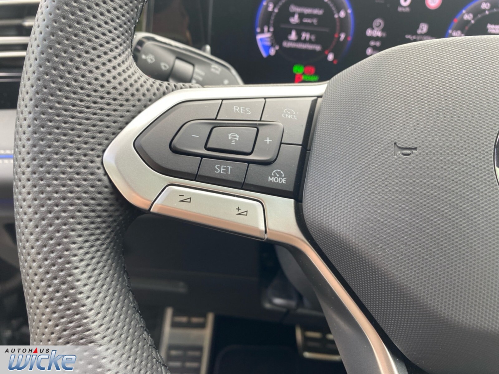 Volkswagen Tiguan – Bild 15
