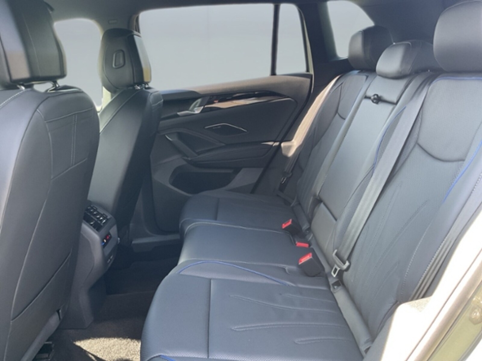 Volkswagen Tiguan – Bild 13