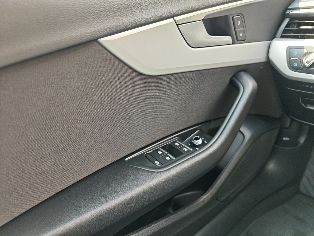 Image about Audi A4 Avant 35 TDI S tronic