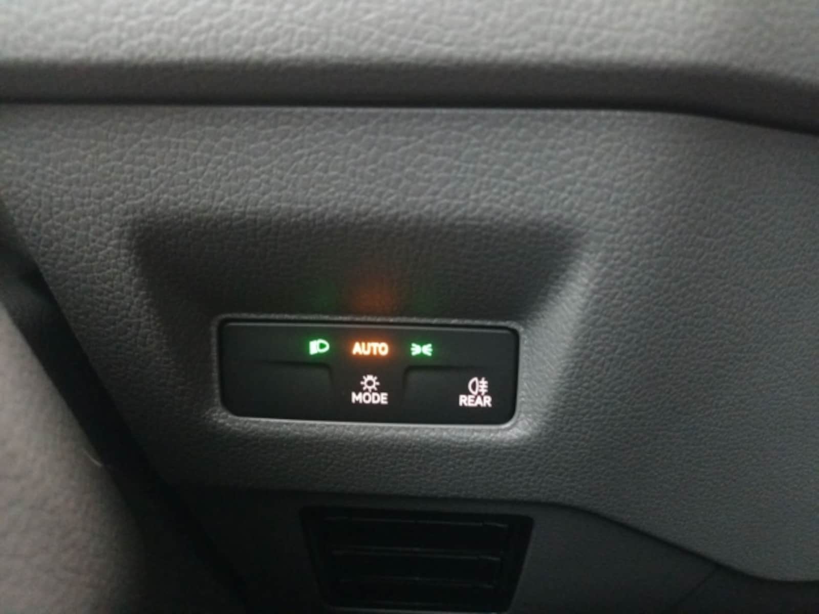 Volkswagen Crafter Kasten mittlerer Radstand – Bild 14