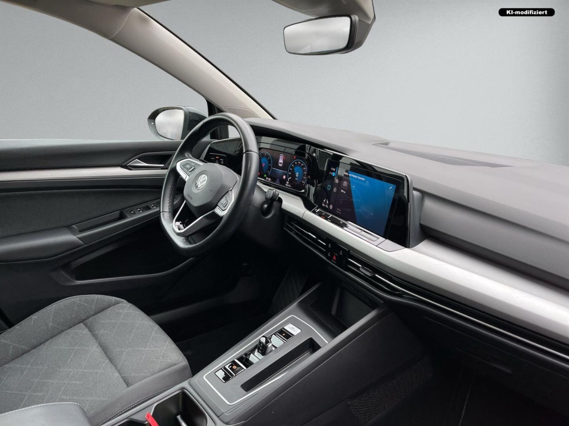 Volkswagen Golf Variant Life