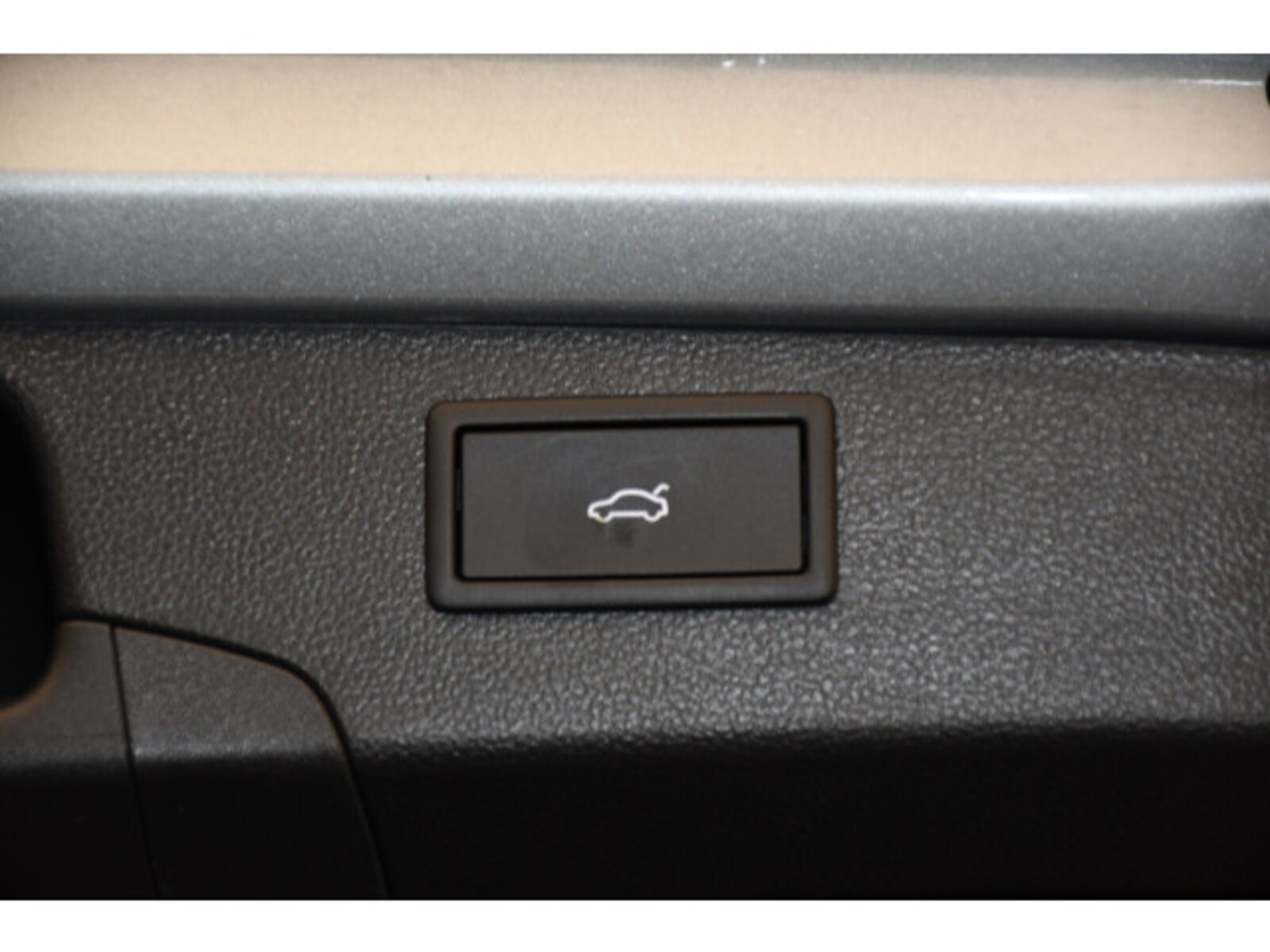 Volkswagen Passat – Bild 14