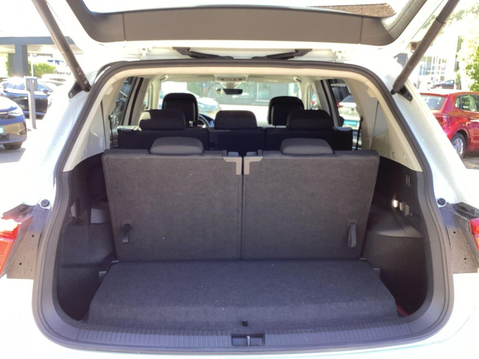 Volkswagen Tiguan Allspace – Bild 15
