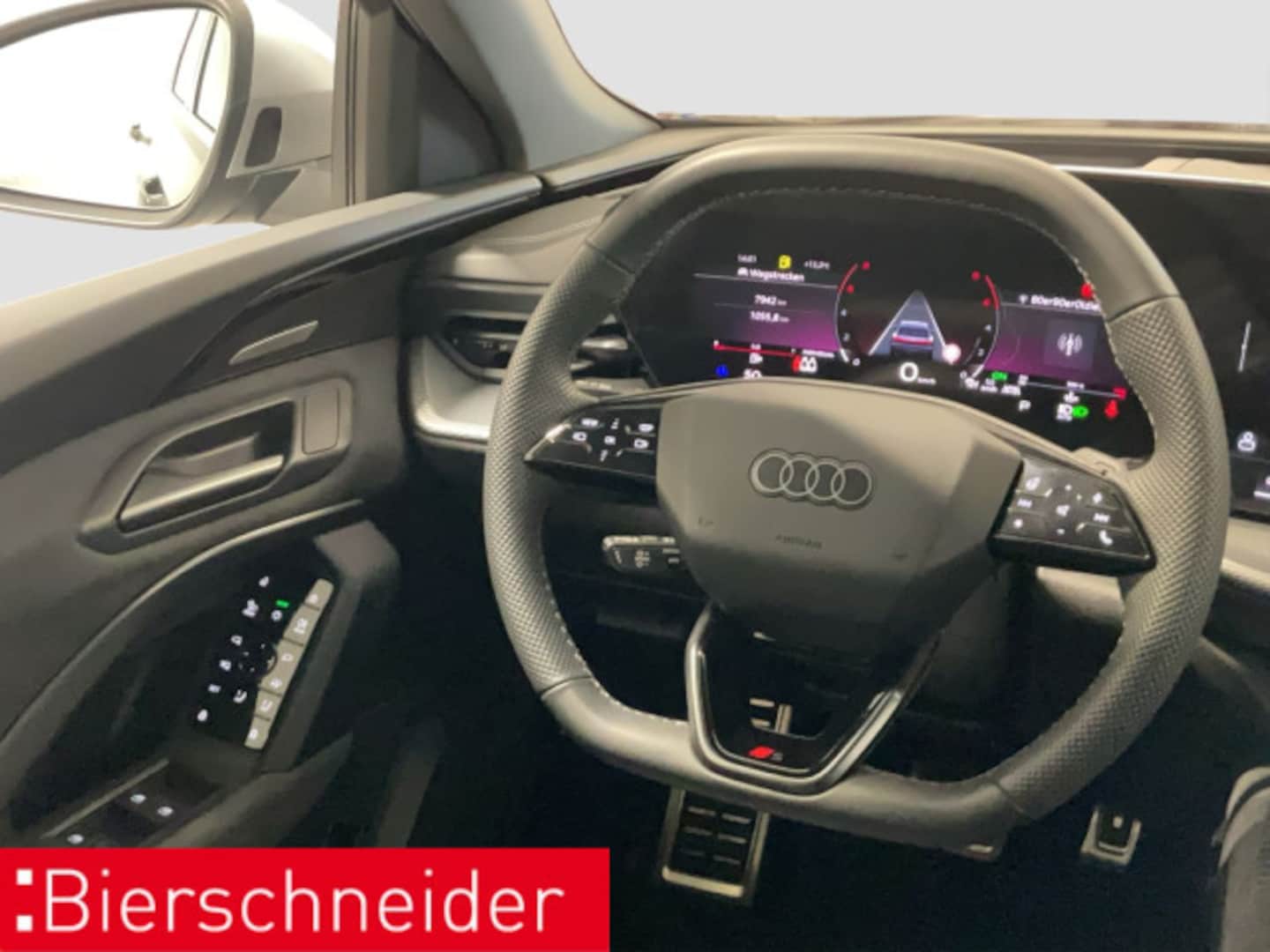 Bild über Audi SQ5 SUV TFSI 270 kW S tronic - für weitere Informationen kontaktieren Sie den Audi Partner