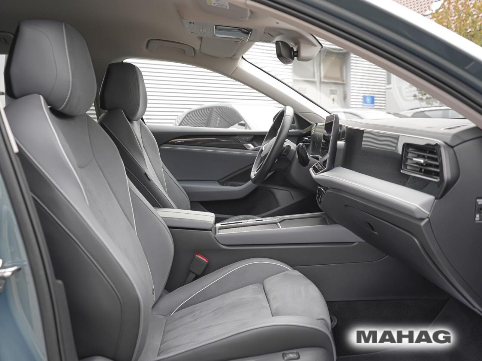 Volkswagen Passat – Bild 14