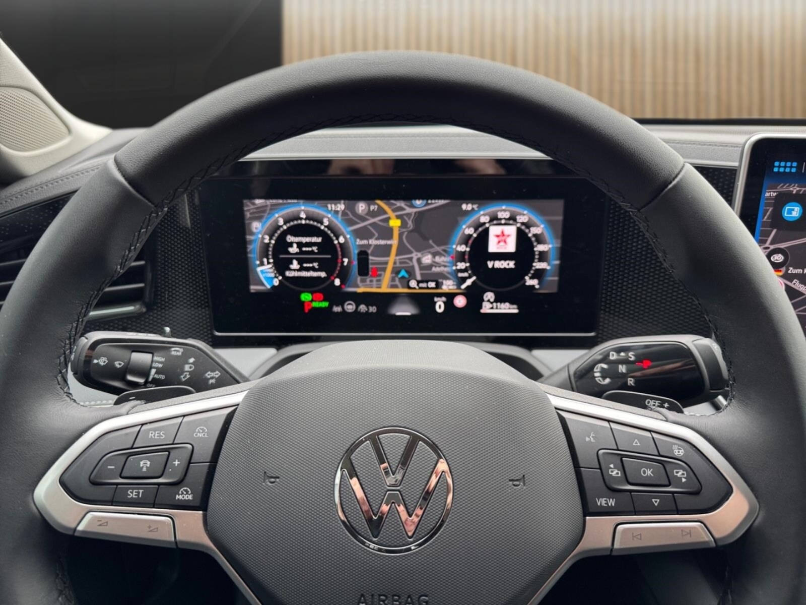 Volkswagen Passat – Bild 8