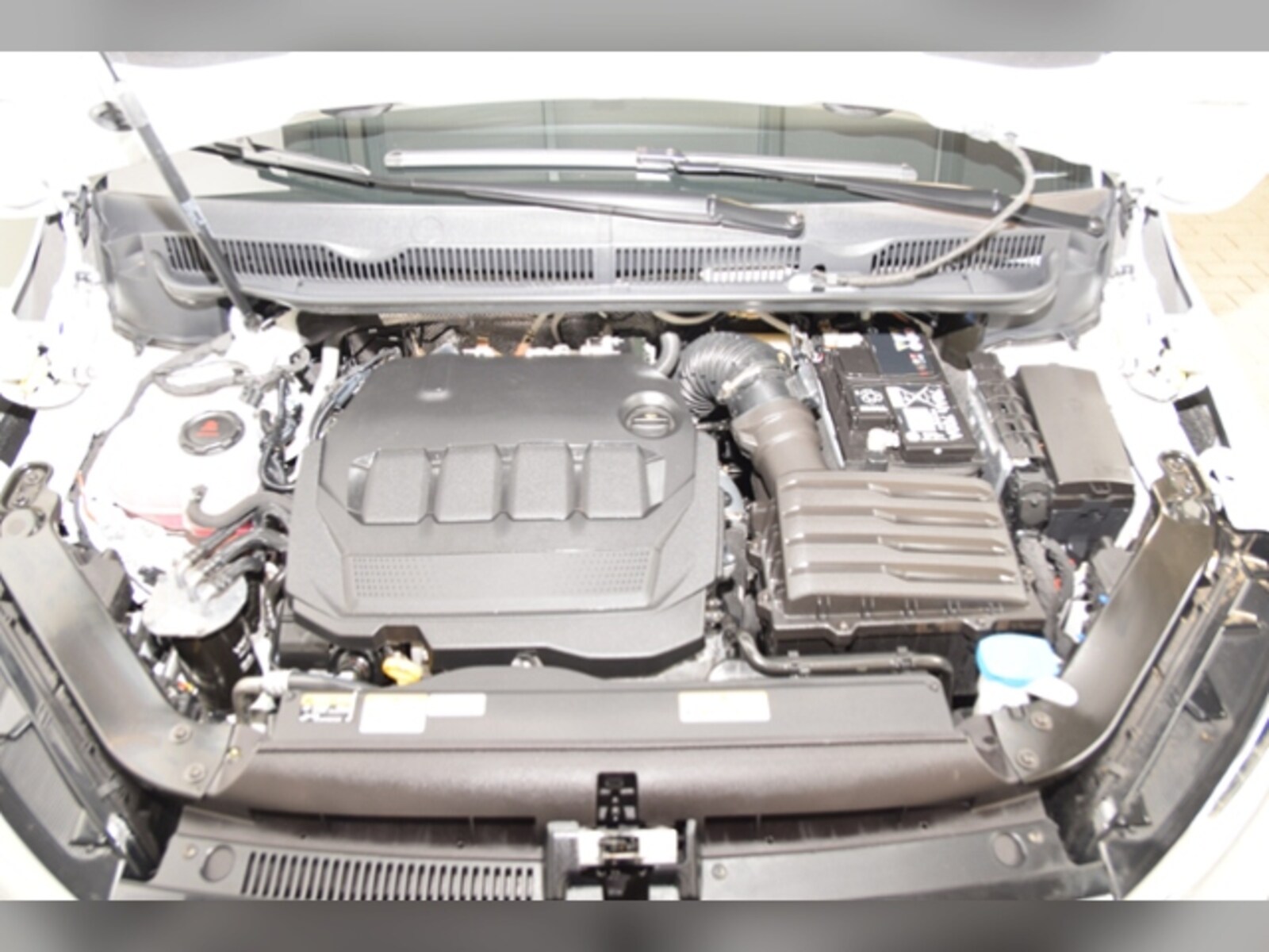 Volkswagen Touran – Bild 6