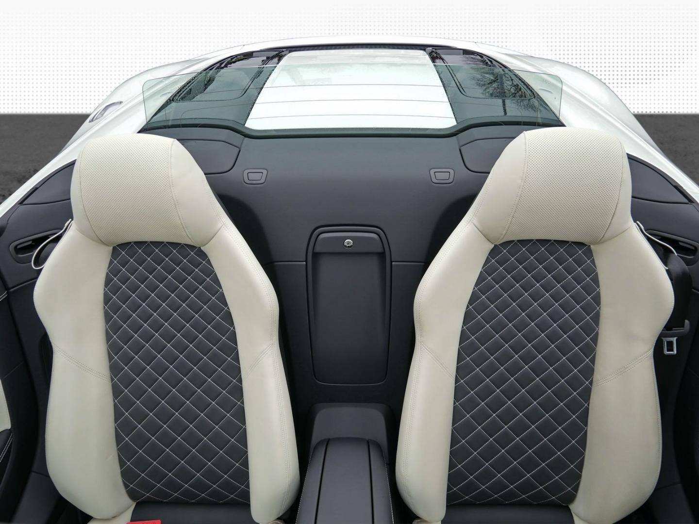 Image about Audi R8 Spyder FSI S tronic