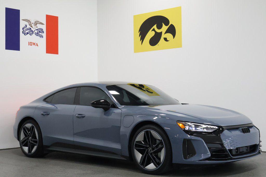 2024 Audi RS e-tron GT -'s photo