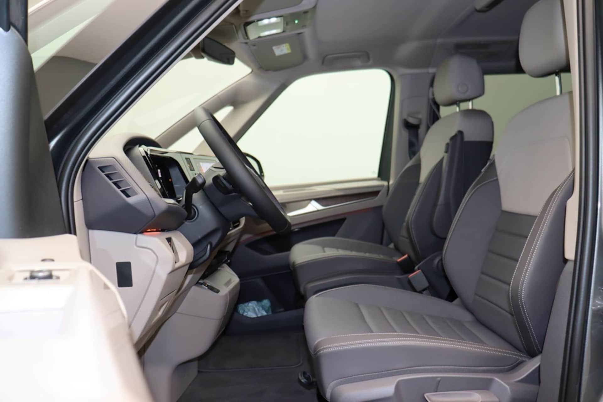 Volkswagen Multivan Style