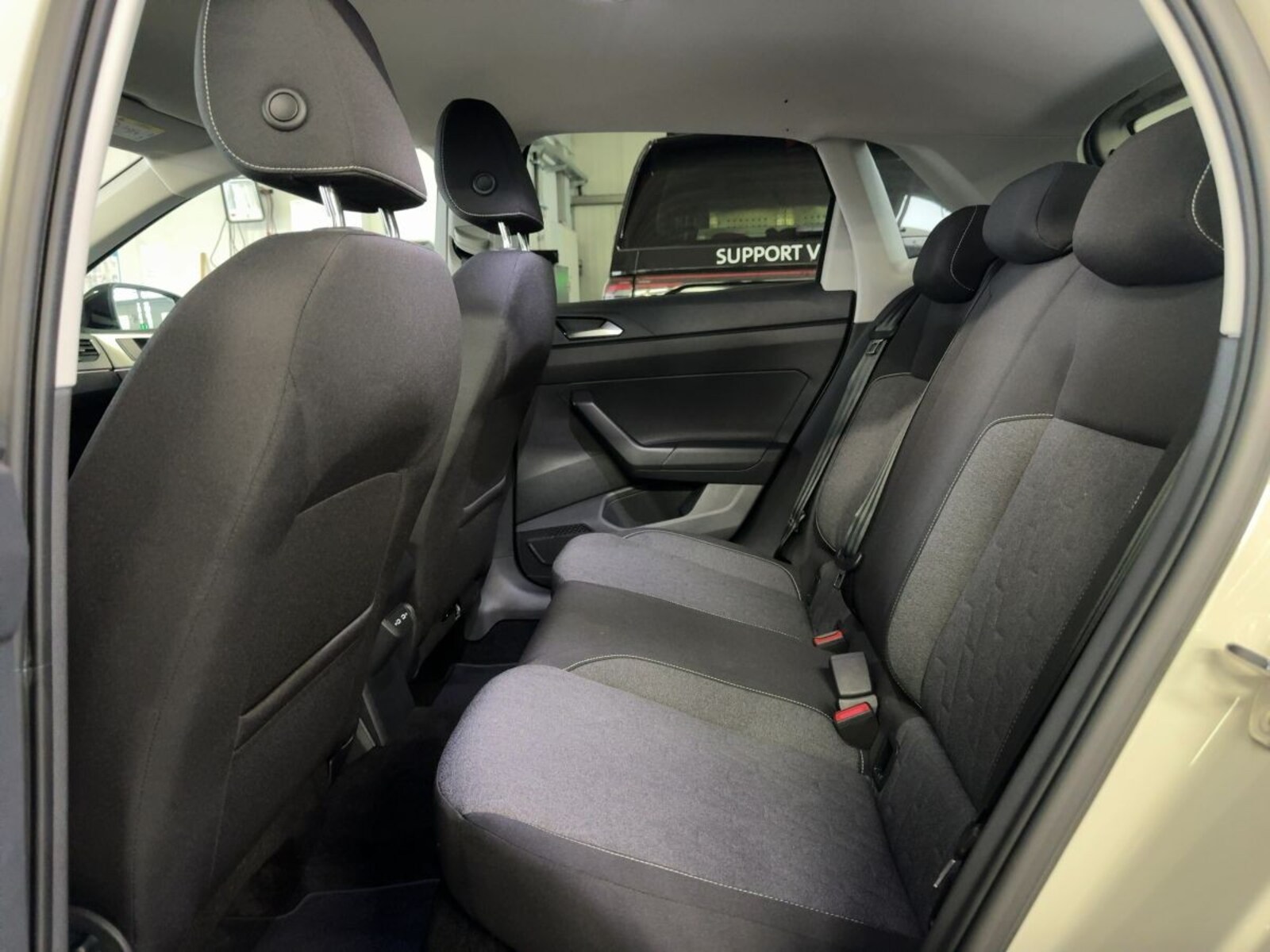 Volkswagen Polo – Bild 8